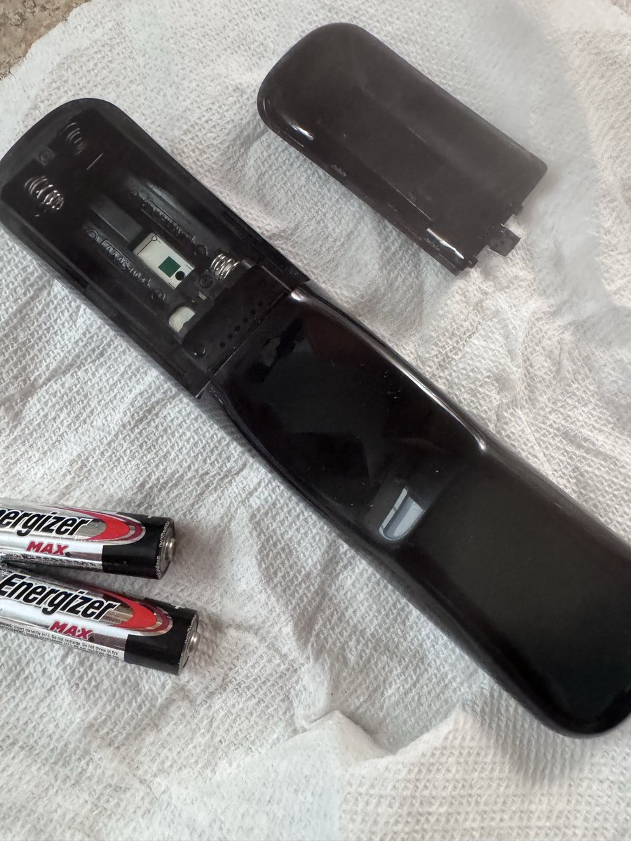 Dawn Fournier tweet media