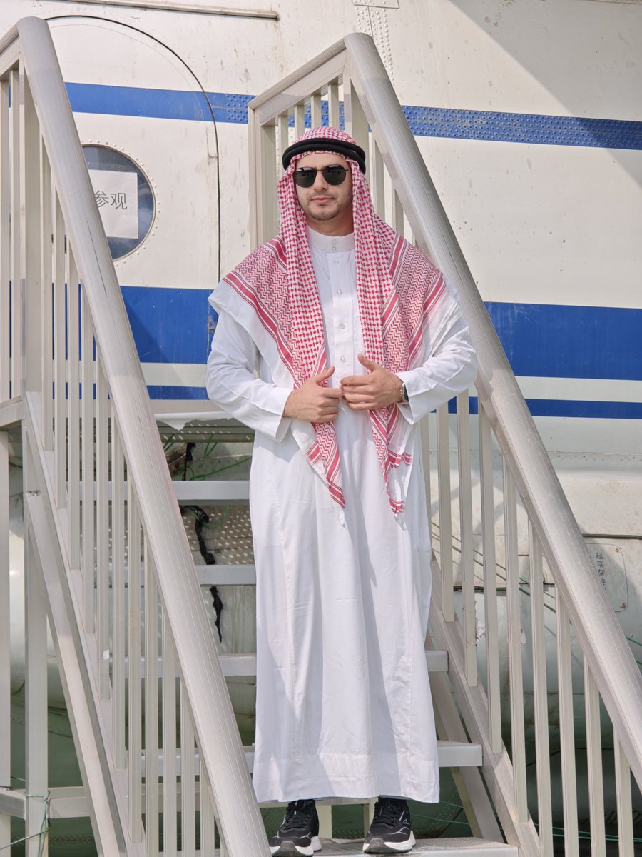 Ame00700's tweet photo. #عيد_الفطر_١٤٤٧ه #北京 #f y p #中国 #trending https://t.co/i1zPbgk71g