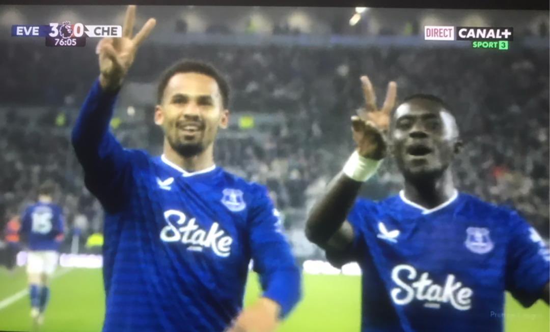 Bogdan🐦🔥🇸🇳⭐️⭐️ tweet media