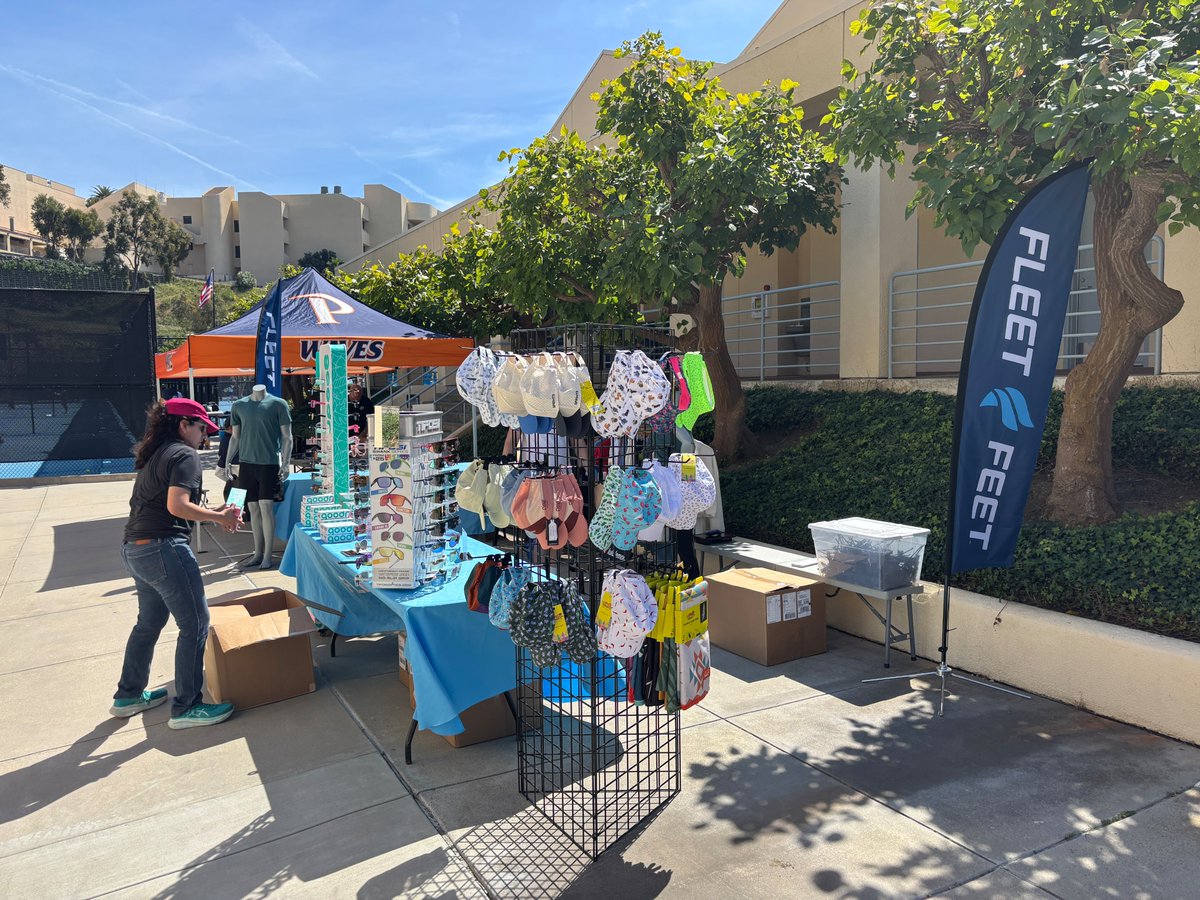 Heading to match day? 🎾
Don’t miss <a href="/fleetfeetagoura/">FleetFeetAgoura</a>—cool merch ready for you to check out!
#MakeWaves
#teampepperdine