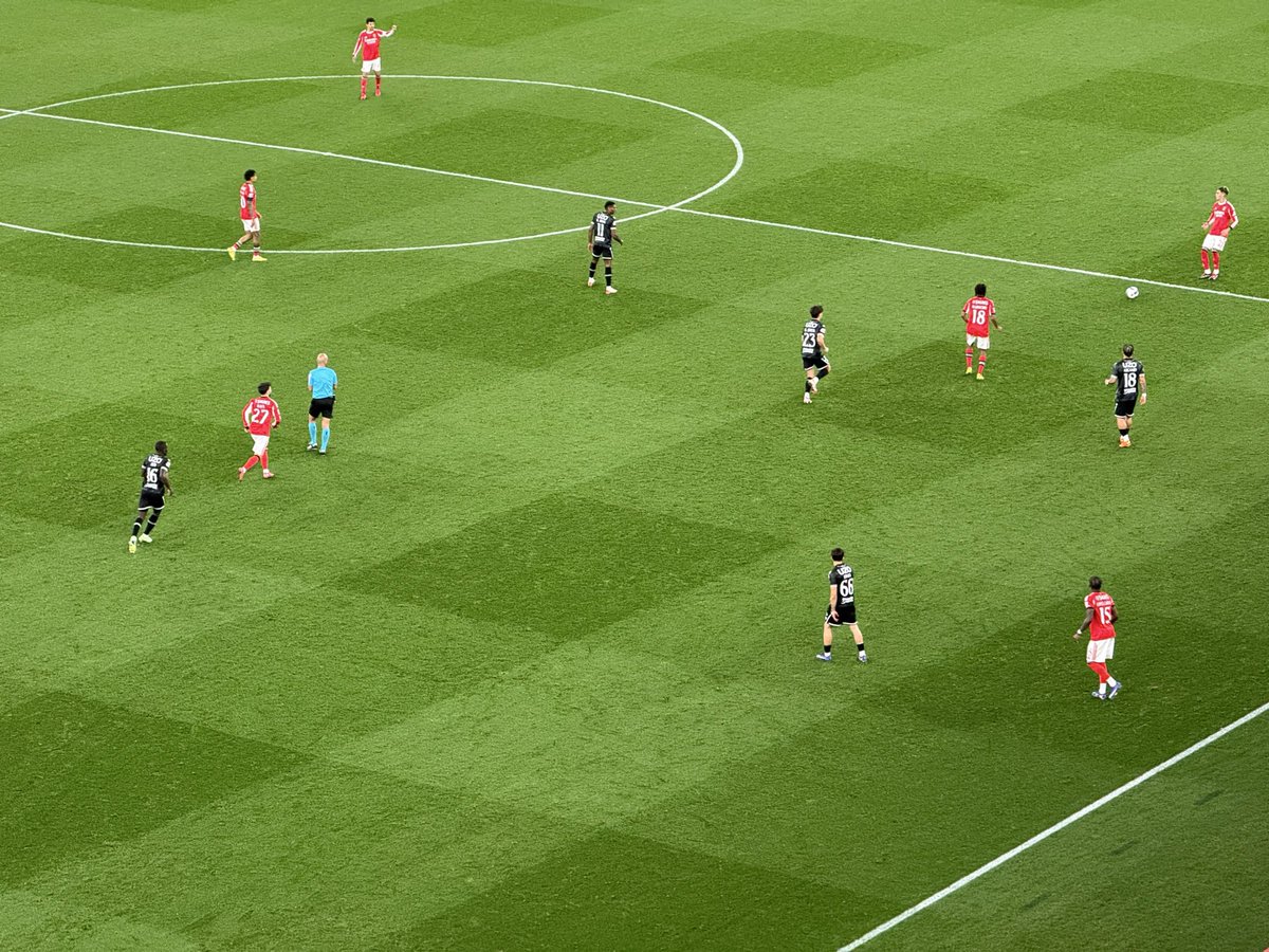 El Capitán - SL Benfica tweet media