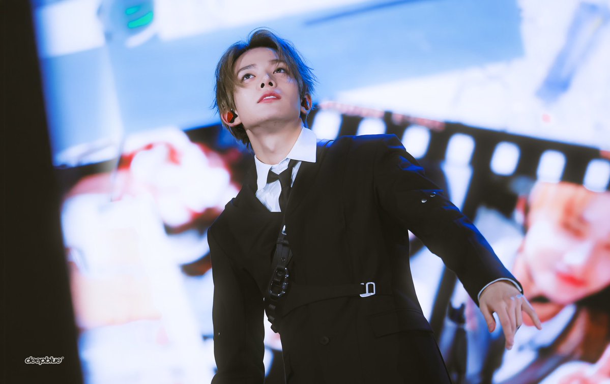 𝗱𝗲𝗲𝗽𝗯𝗹𝘂𝗲 tweet media