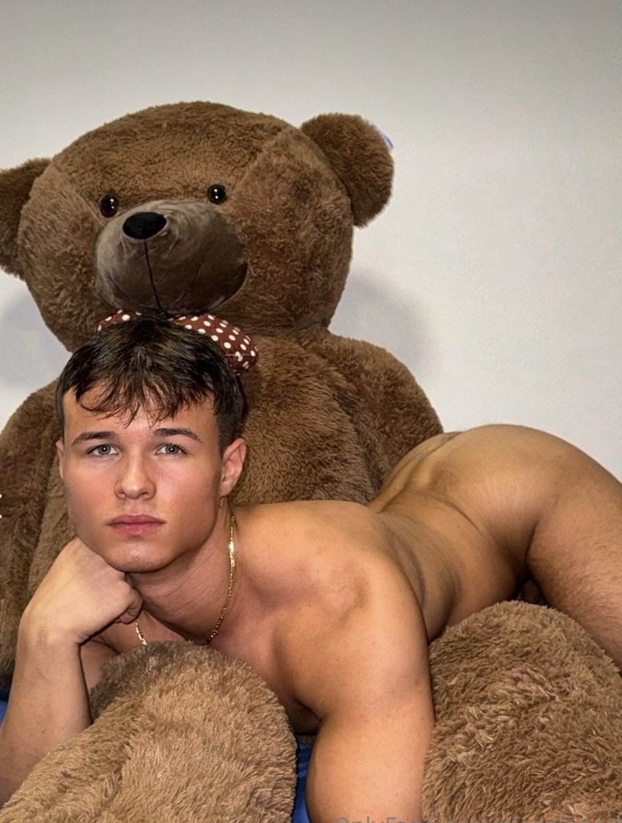 boy for contact tweet media