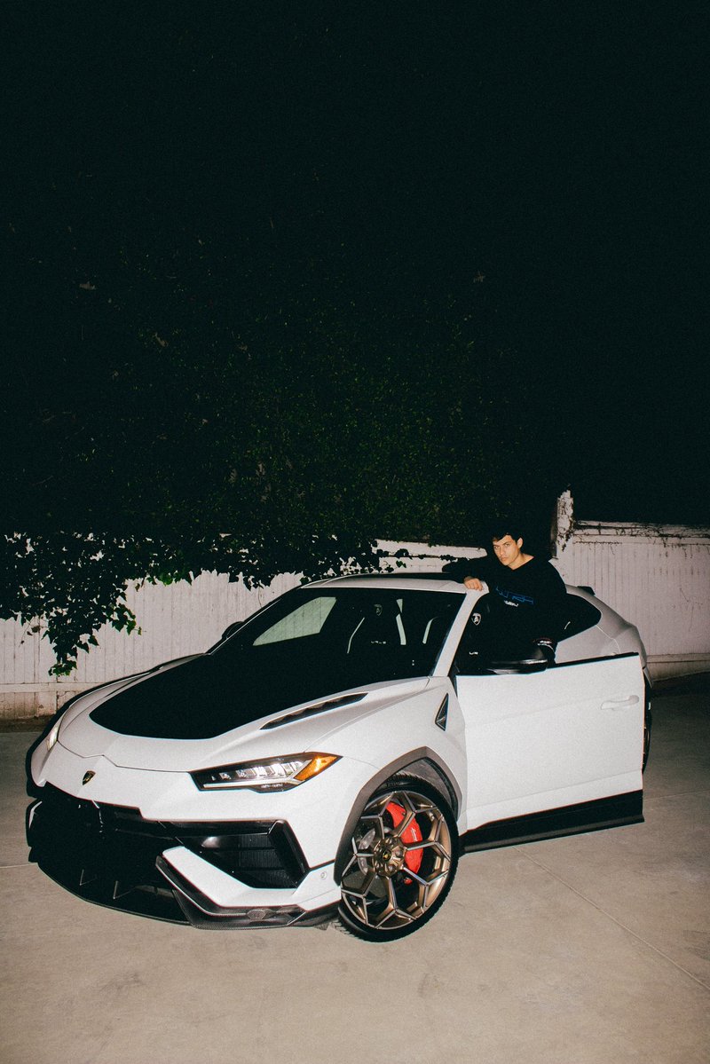 Stable Ronaldo tweet media