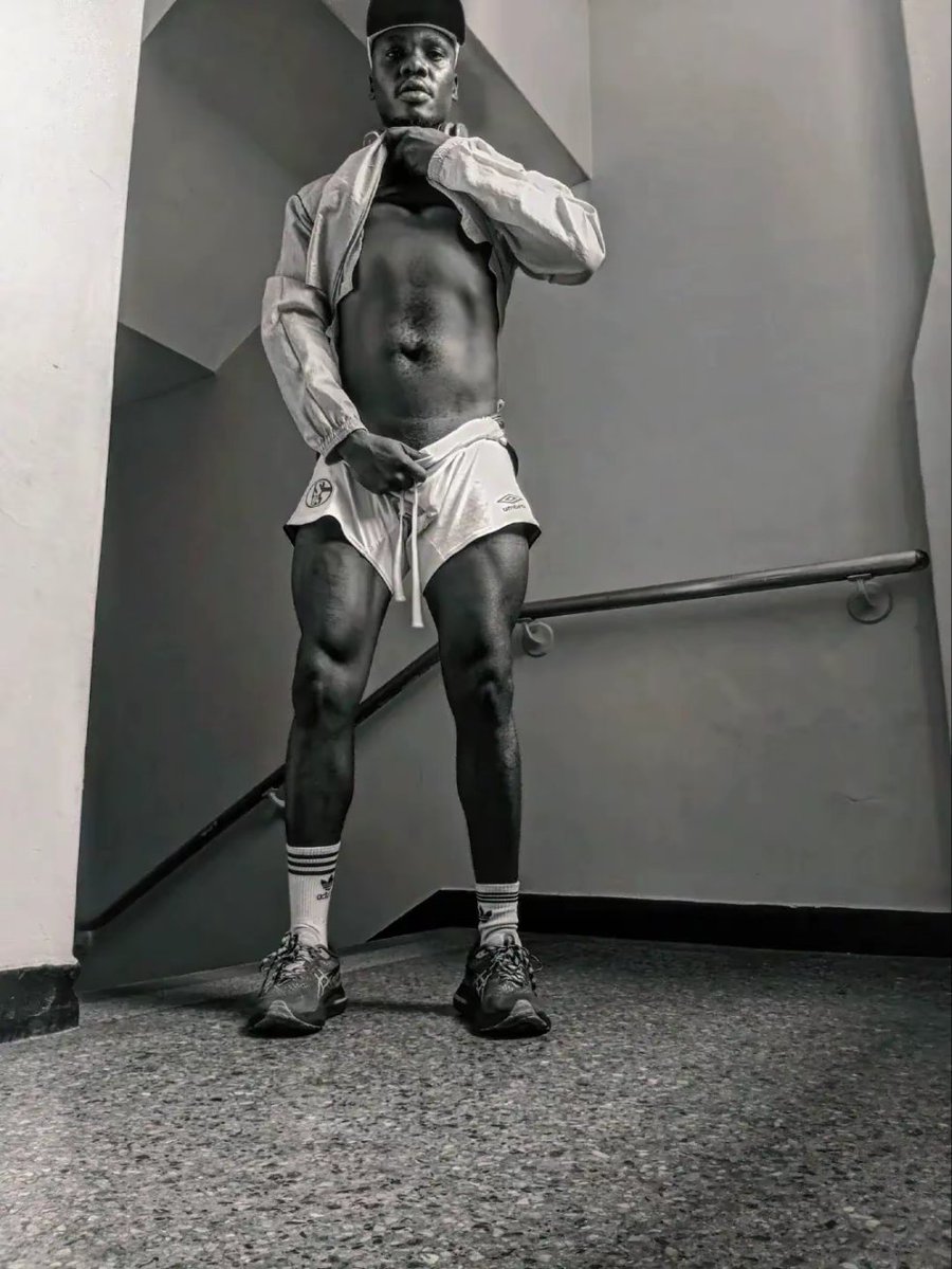 phemelo0handsome tweet media