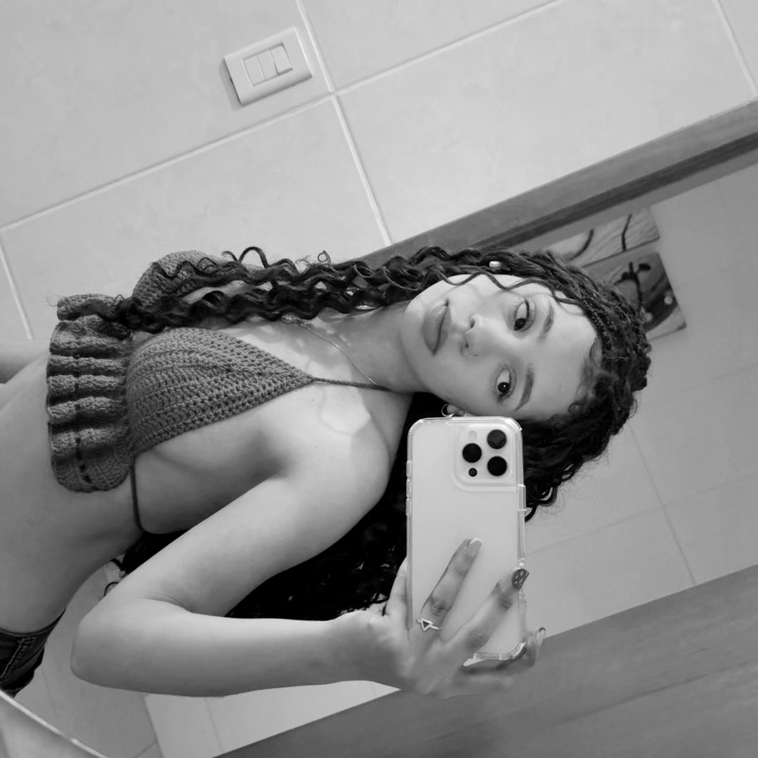 maria⁷ 🪭 tweet media