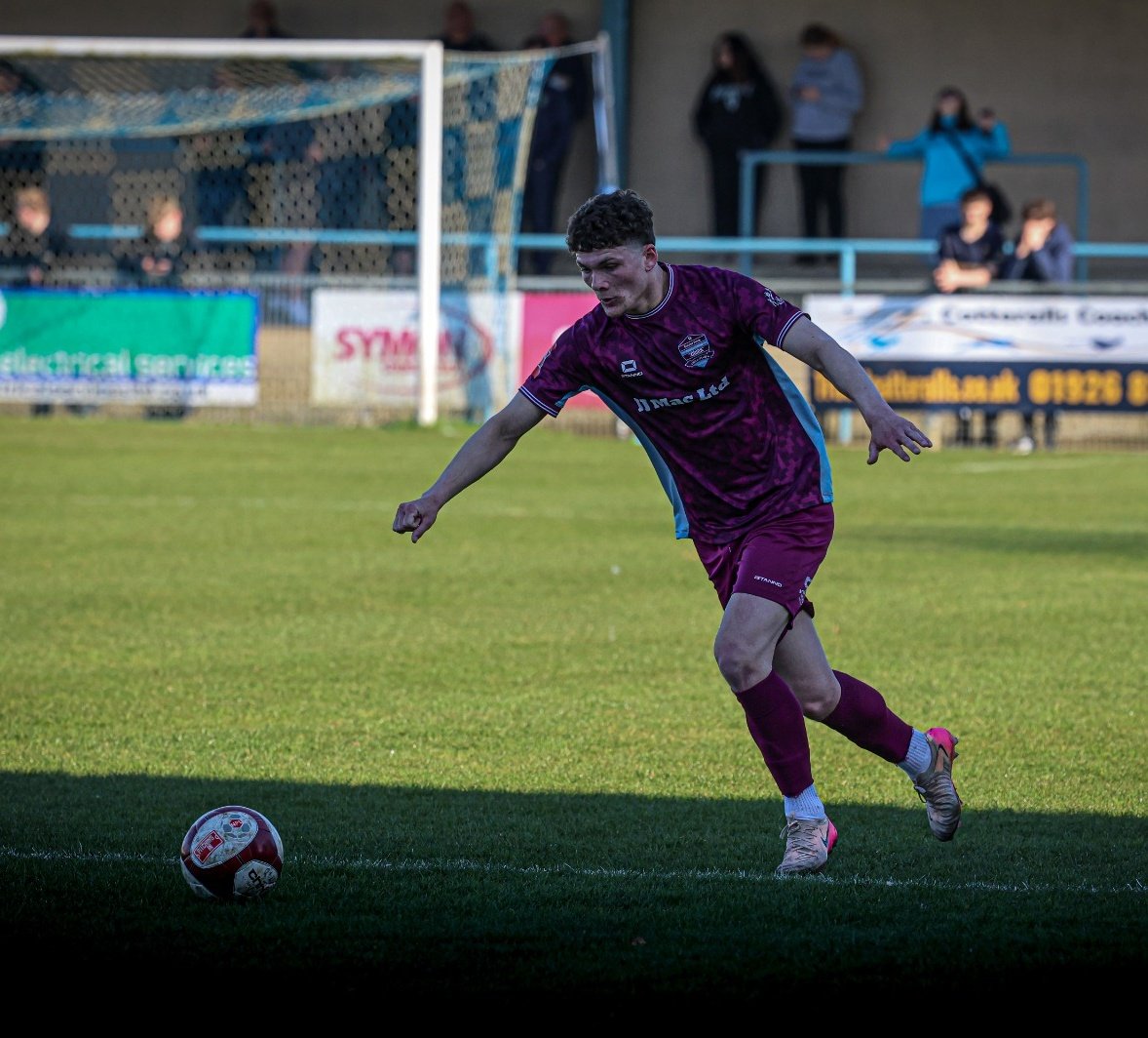 Bourne Town FC tweet media