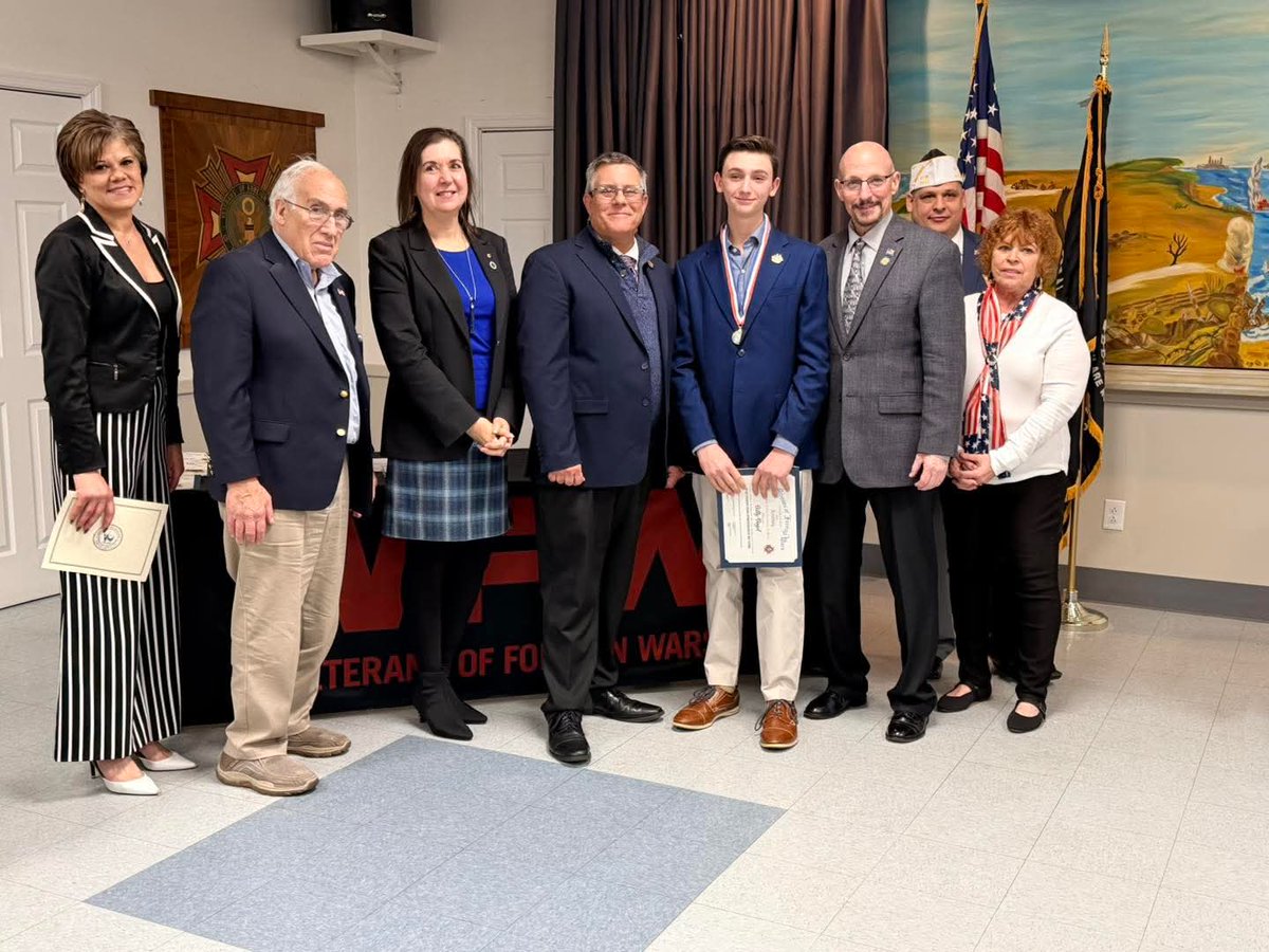 Dean Murray tweet media