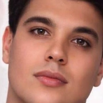 موژی tweet media