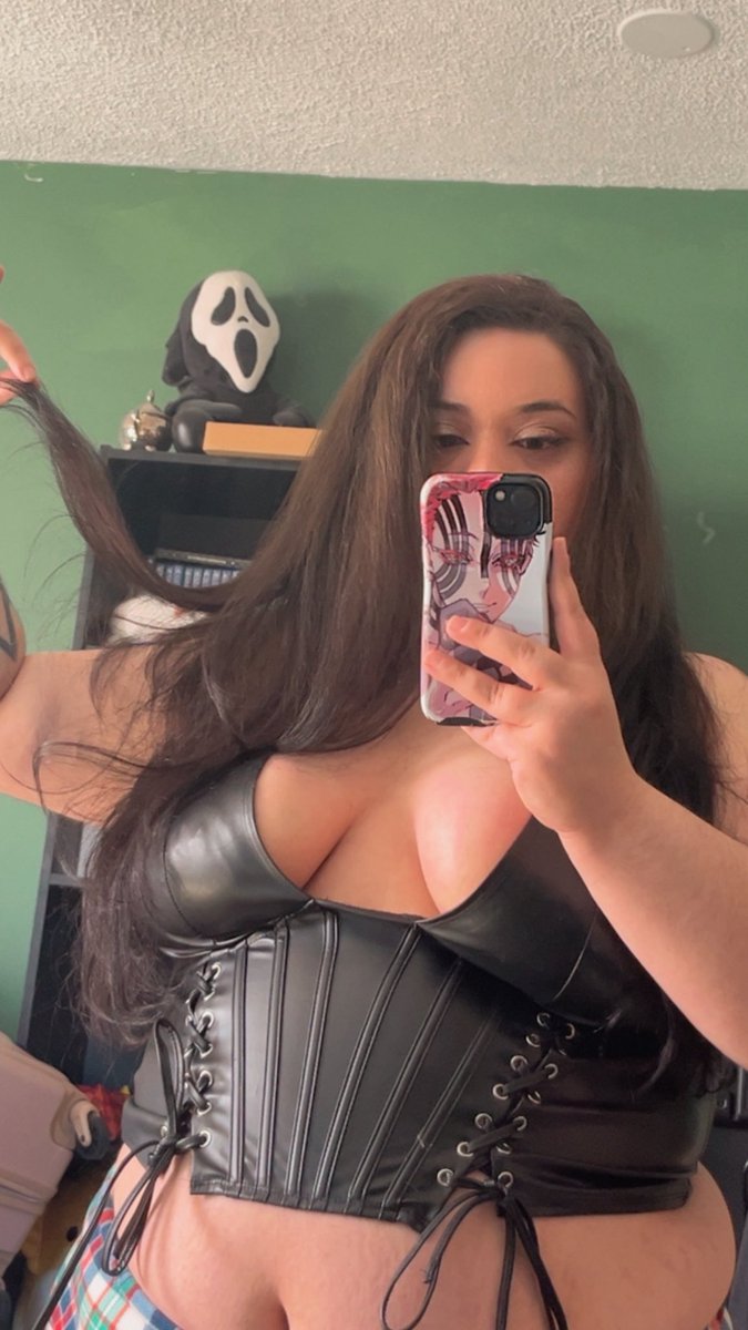 .*•ℳℯ𝓌•*. tweet media