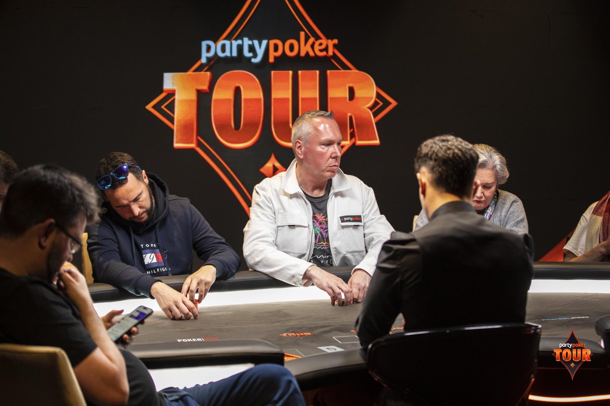 PartyPoker tweet media