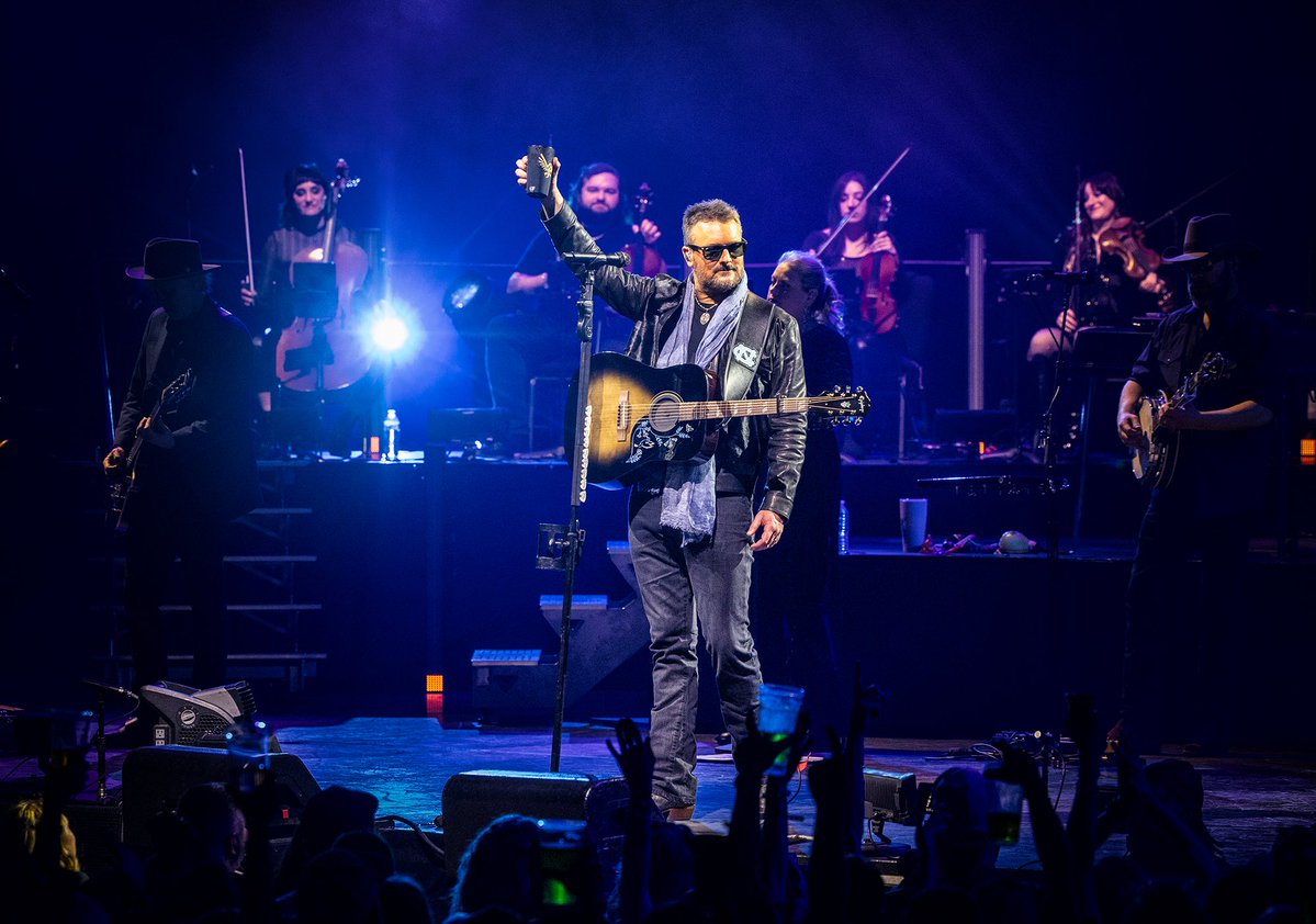 Eric Church tweet media