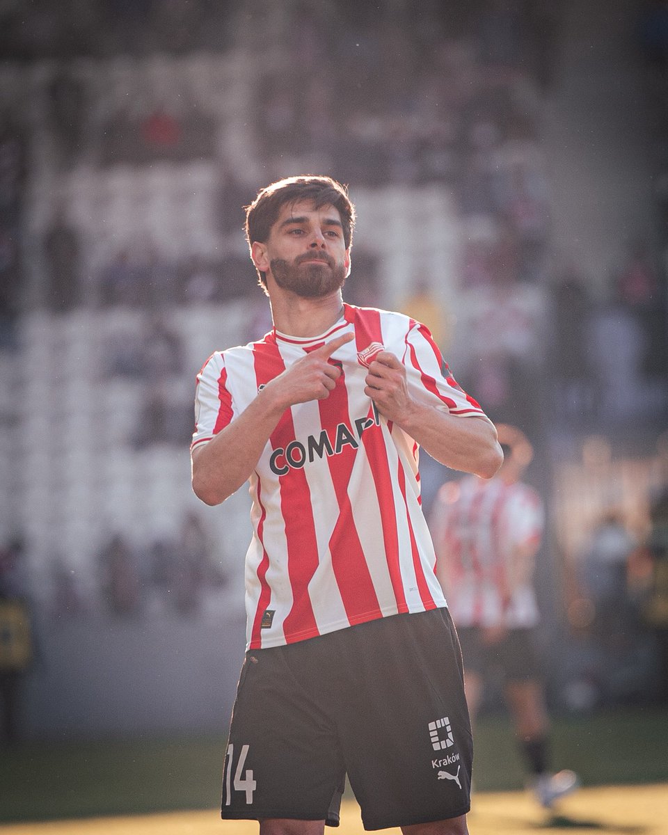 CRACOVIA tweet media