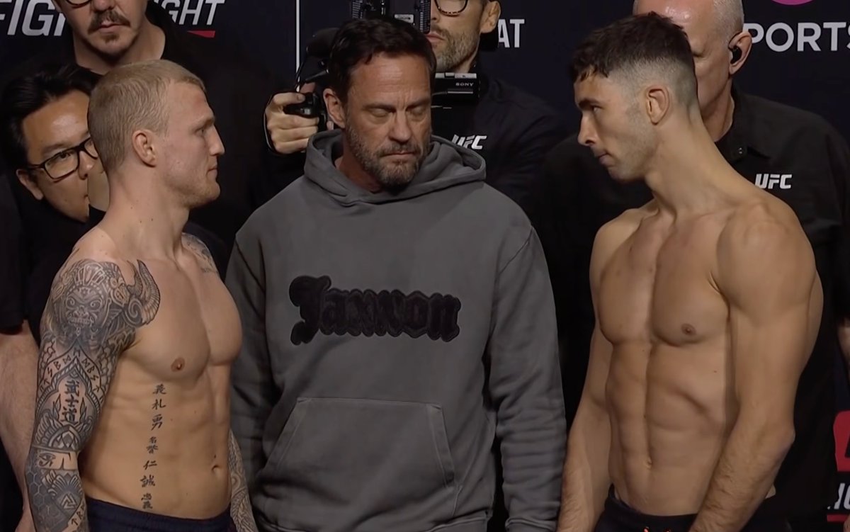 Main Card Minute tweet media