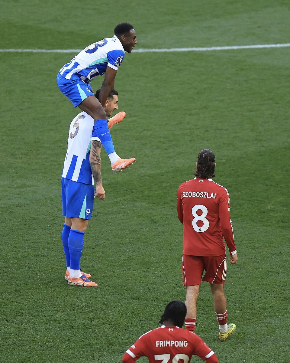 Out Of Context Football tweet media