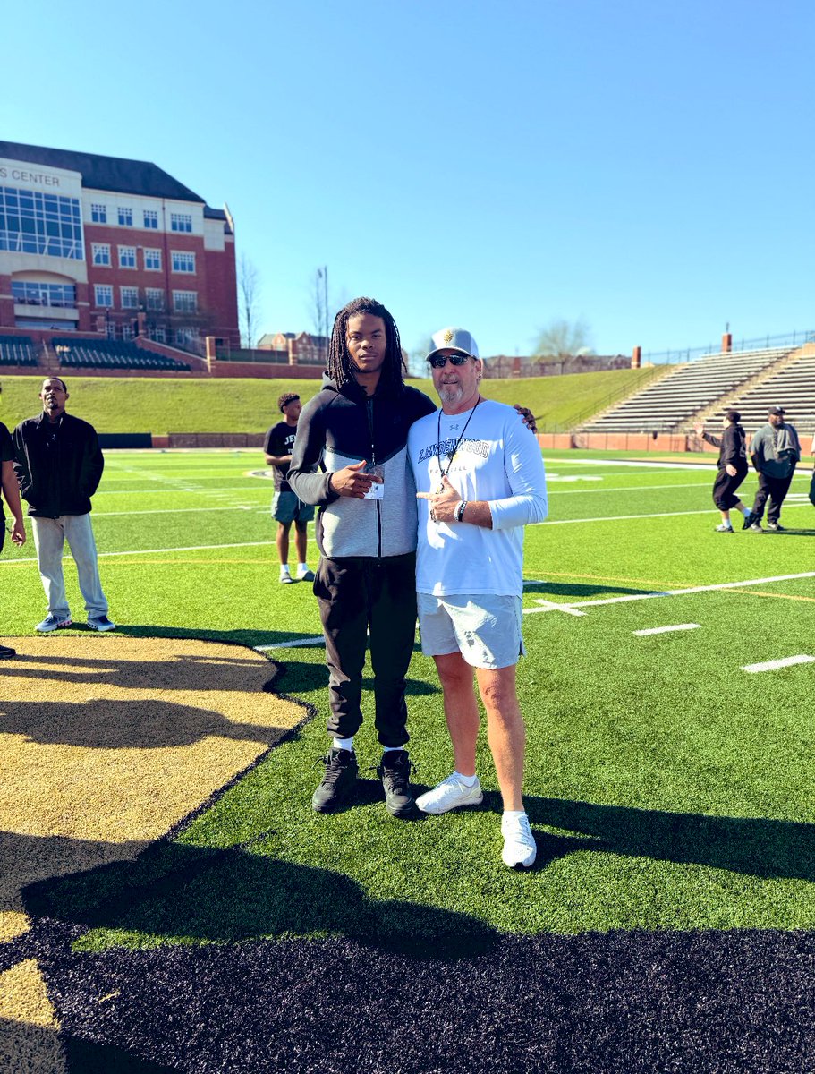 Rashad Love tweet media