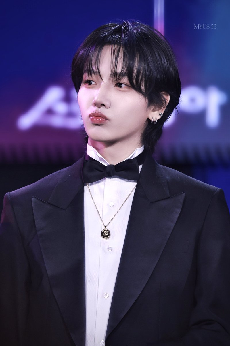 MYUS53☂️ tweet media