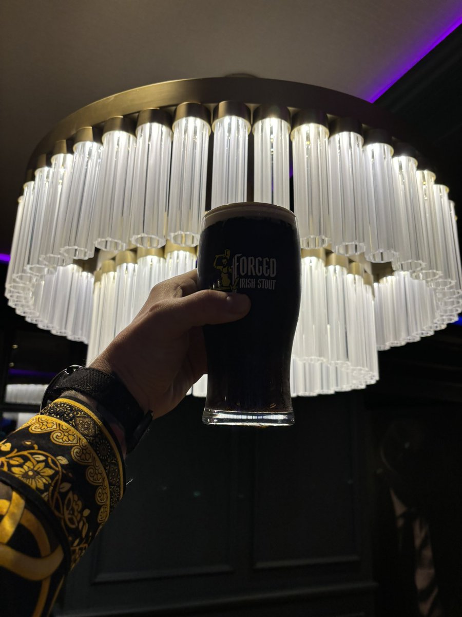 Conor McGregor tweet media