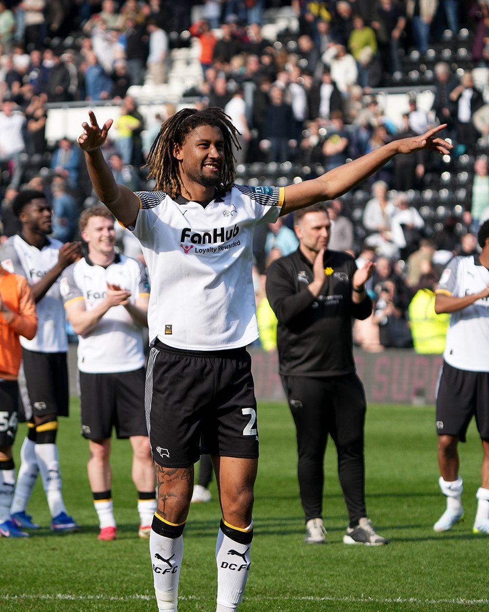 Dylan 🐏 tweet media