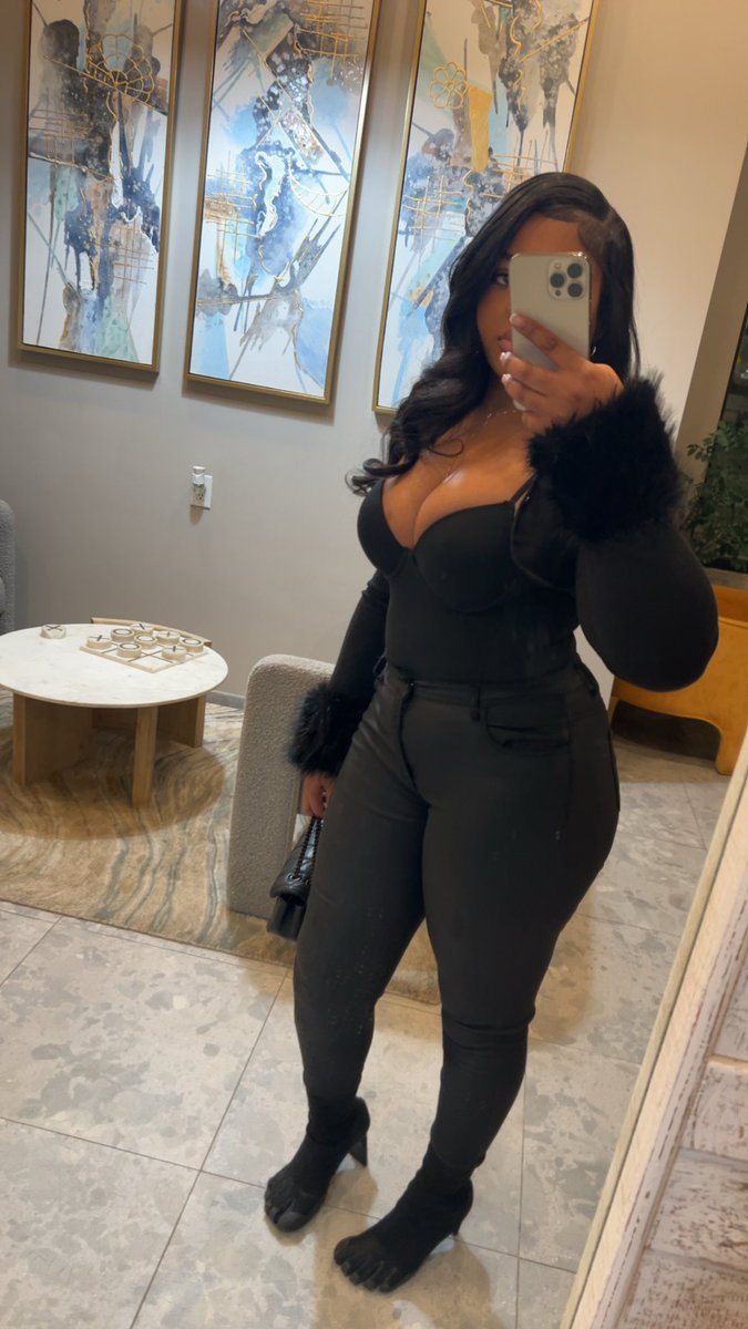 baby girl🍭 tweet media