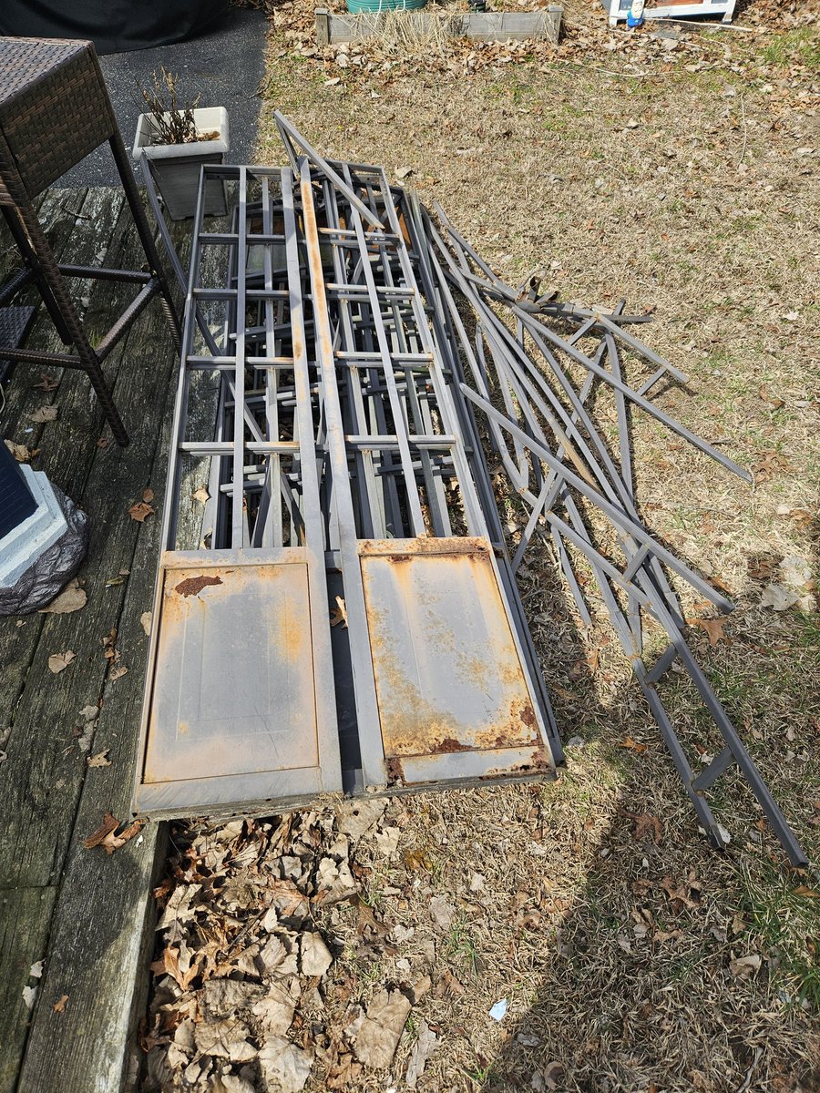 mitch thomas tweet media