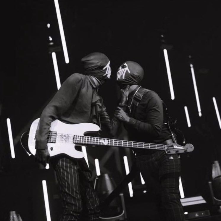 em ⚔️ tweet media