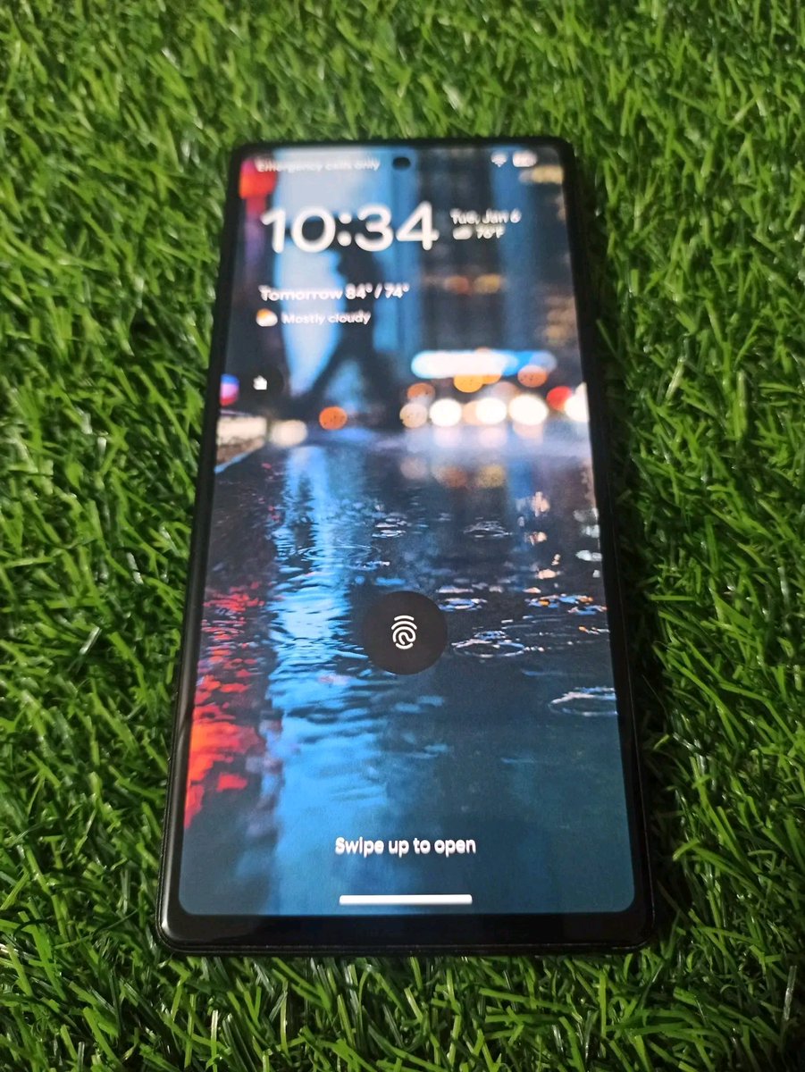 GOOGLE PIXEL 6A BEI 260K
Ram 8gb / storeg gb128 
CAMERA KALII
Laini mbili (SIMCARD+ESM)
Fingerprint kwa kioo
Haina kipengele 

Piga simu 0627464863