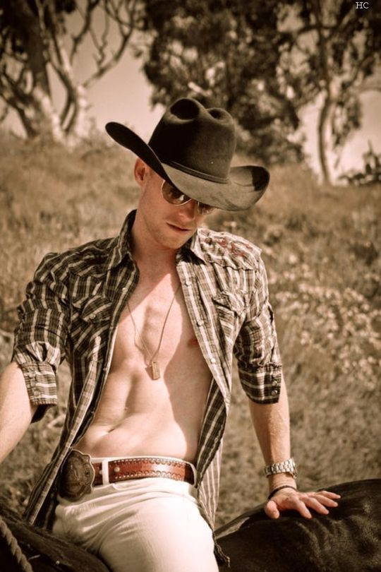 boy for contact tweet media