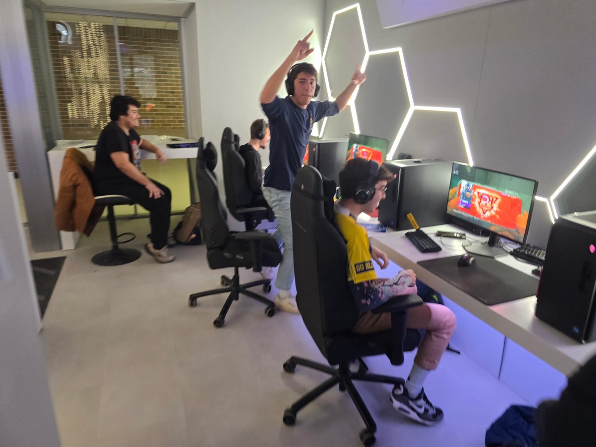 MSU Rainbow Six Siege Club tweet media