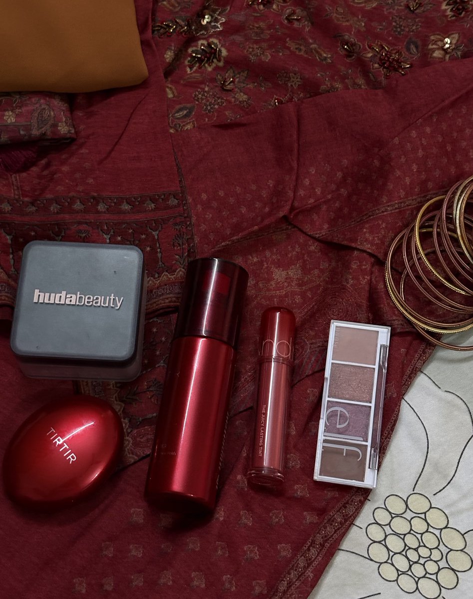 Tiramisu Latte tweet media