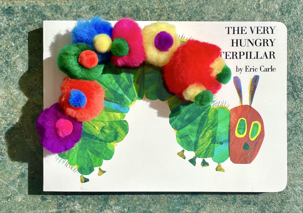 teeming-toting (5/42 art spaces held) tweet media