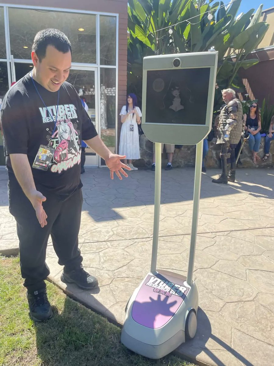 Morigan "Mori" Corvyn tweet media