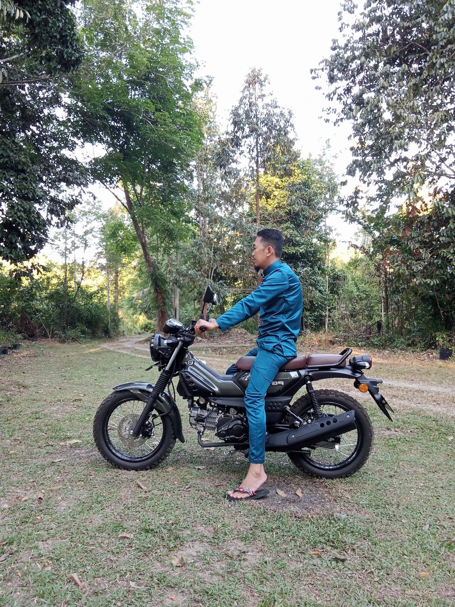 may_klate's tweet photo. Selamat hari raya Aidilfitri maaf zahir batin #raya #rayasingle #raya2026 #solo https://t.co/JrSDmRsX36