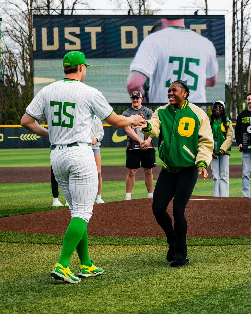 oregontf tweet media