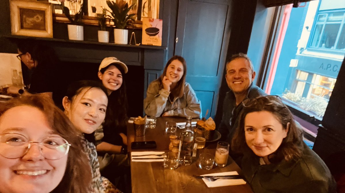 lavenderghostco- L&Co Casebooker/Grade 4🖤🧡💙 tweet media