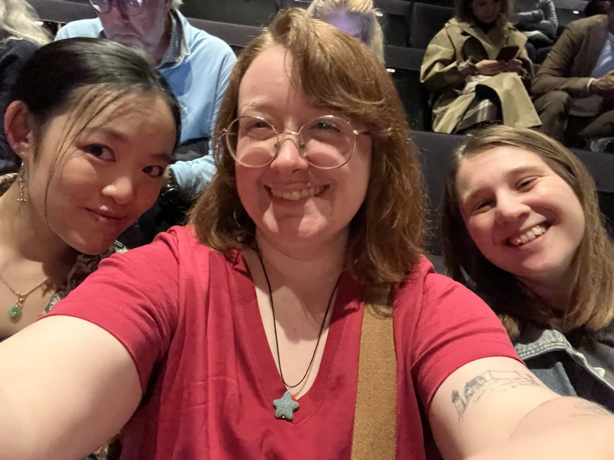 lavenderghostco- L&Co Casebooker/Grade 4🖤🧡💙 tweet media