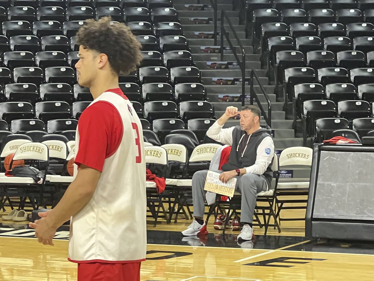 TVCCsports's tweet photo. The Cardinals worked out this  morning at Wichita State University. https://t.co/ngUiKgb5jG