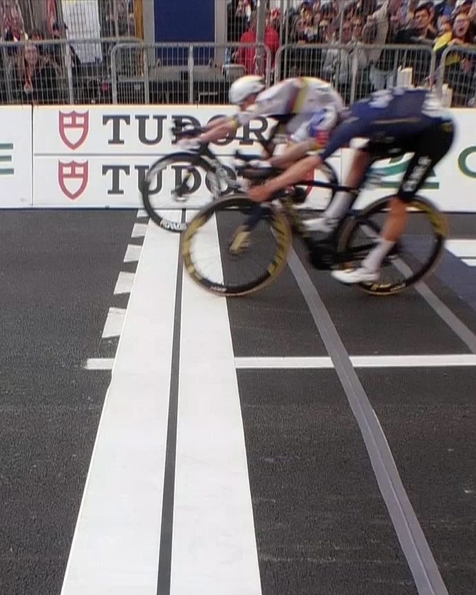 DaddyNeedsCoffee 🇺🇦 🚴‍♂️ 🎨 🇪🇺 tweet media