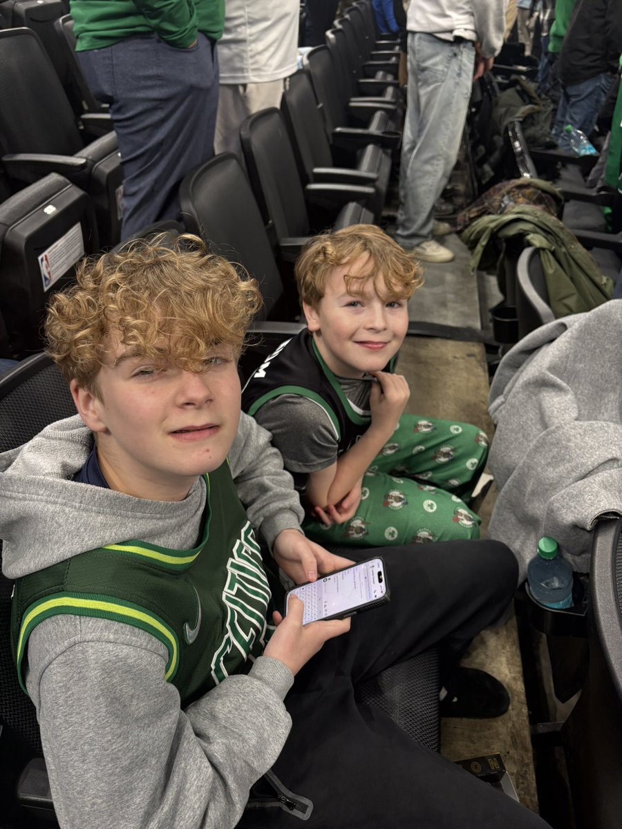 Mike Burris tweet media