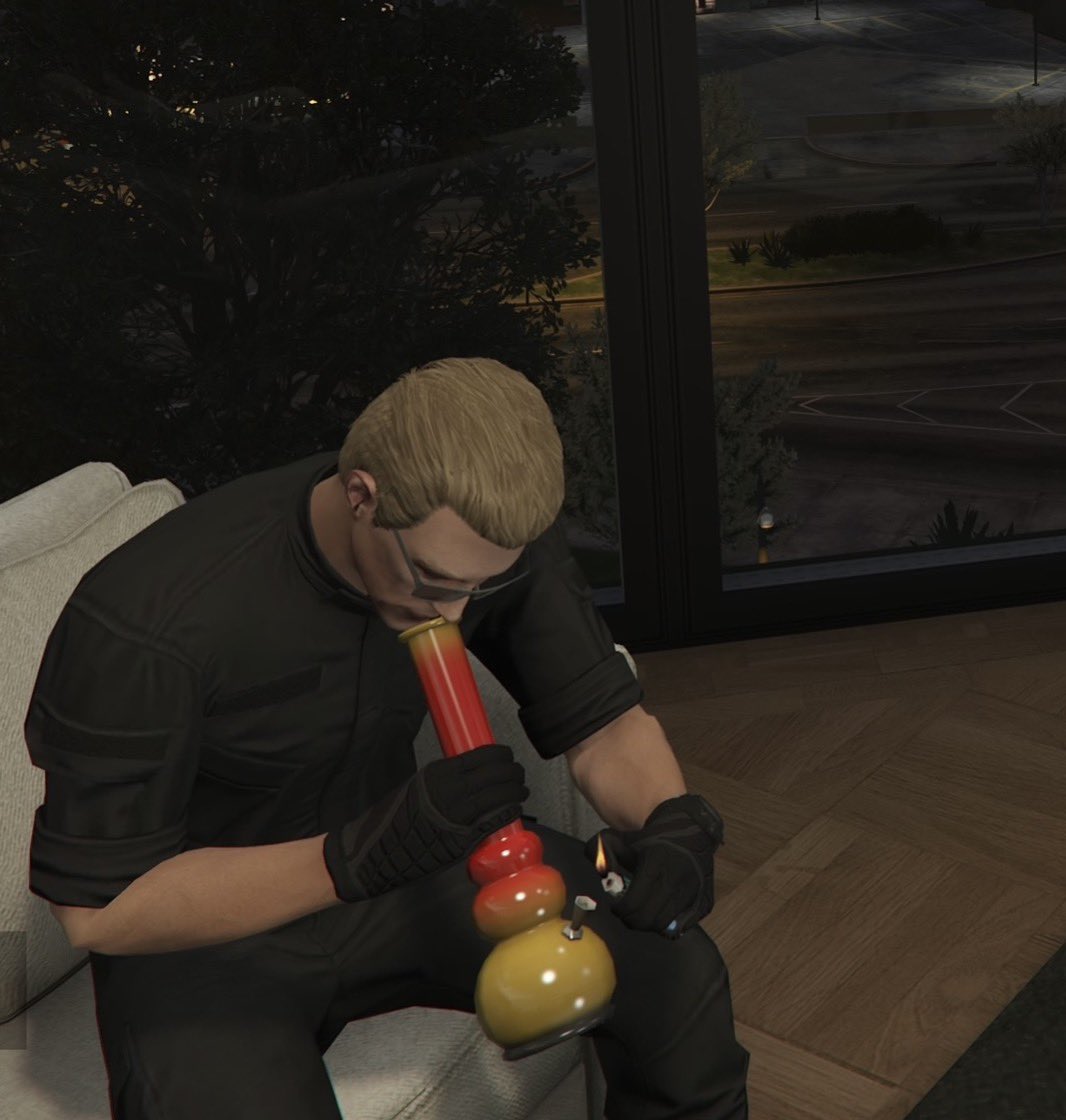 🐟 ꩜ Zeno’s #1 Fan Probably tweet media