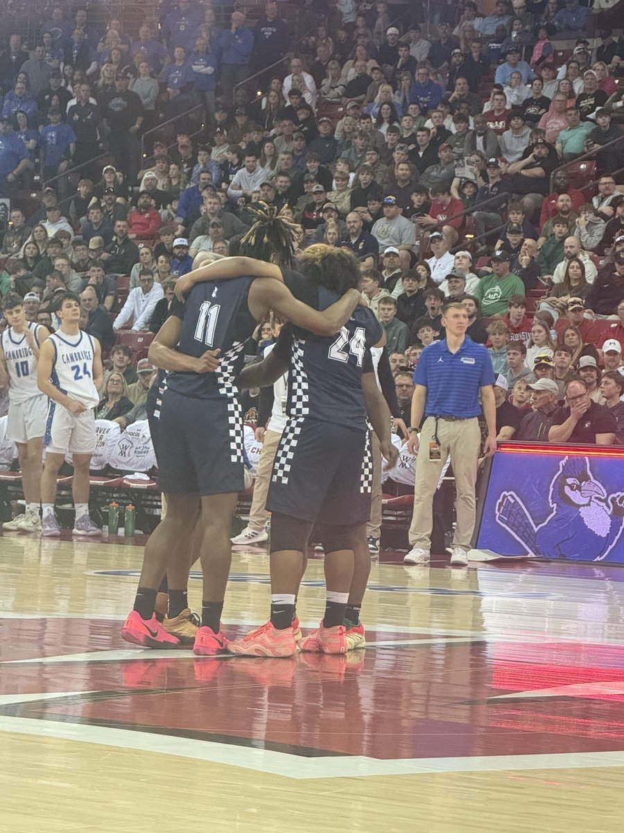 Brett Pickarts tweet media