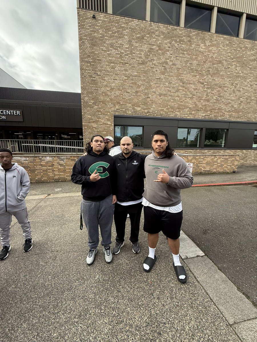 Daniel Tupua tweet media