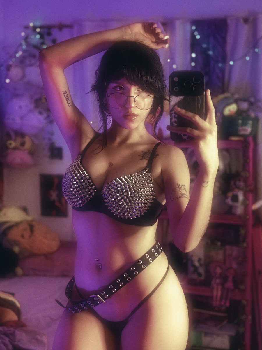 ramona 🏹 tweet media