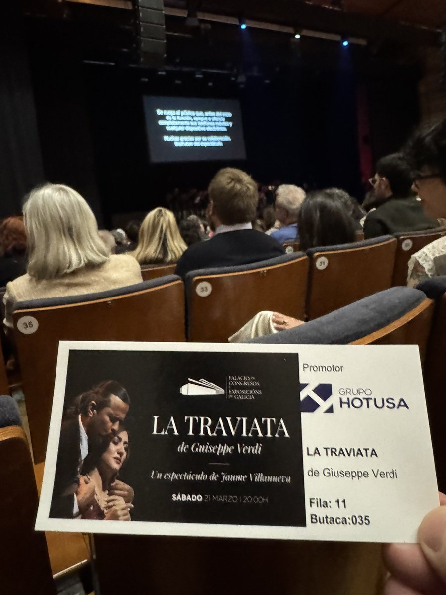Ramon_Mella's tweet photo. La Traviata 🙃 @Hotusa ❤️ https://t.co/AcZPQXonSg