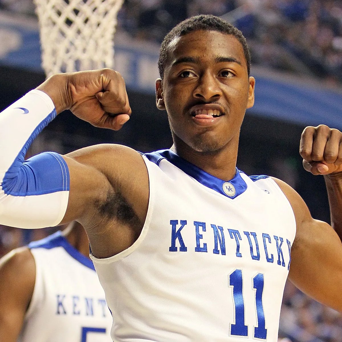 AlexMMABets tweet media