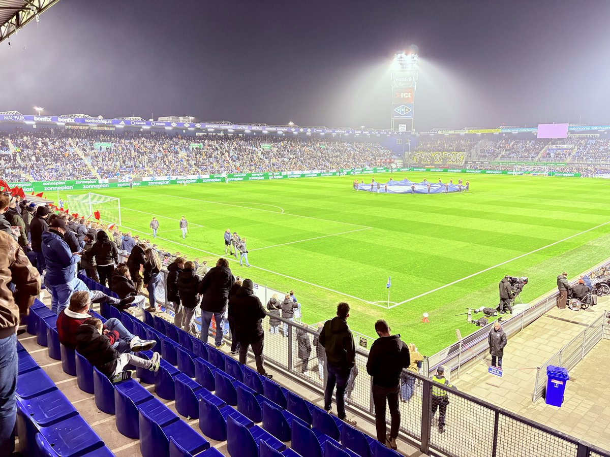 DAT MOET JE RUIM ZIEN tweet media