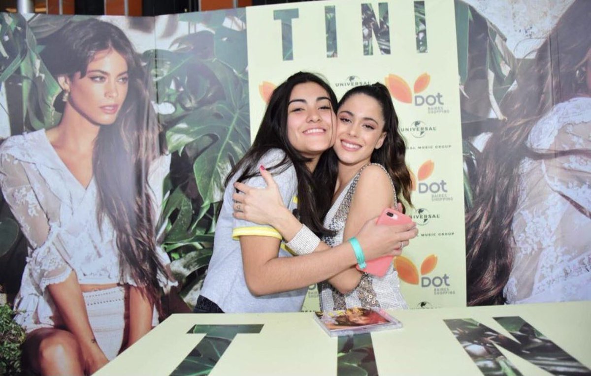 feliz cumpleaños amor de mi vida. Gracias por permitirme crecer con vos. Te amo desde tus 15 🤏🏻💘 <a href="/TiniStoessel/">tini</a>