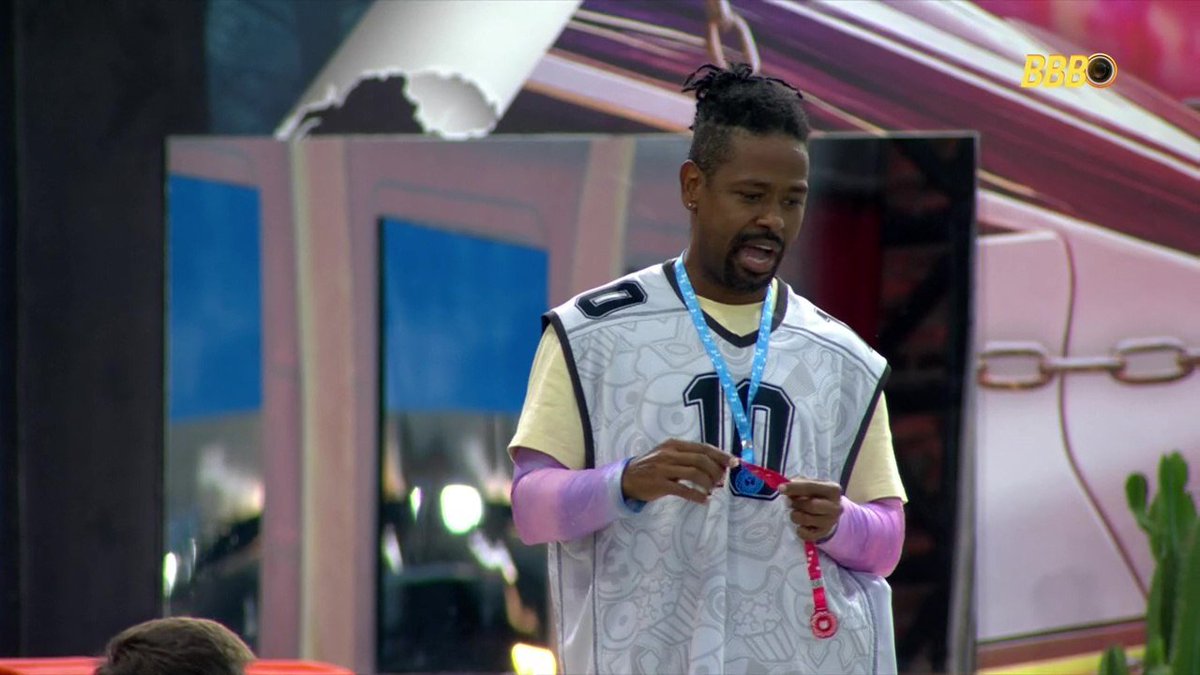 Central Reality tweet media