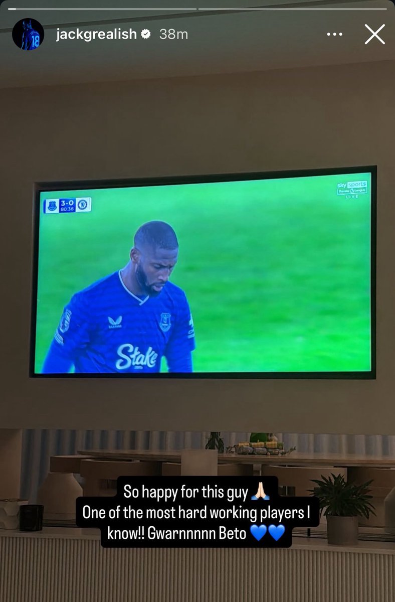 𝗧𝗵𝗲 𝗧𝗼𝗳𝗳𝗲𝗲 𝗕𝗹𝘂𝗲𝘀 tweet media