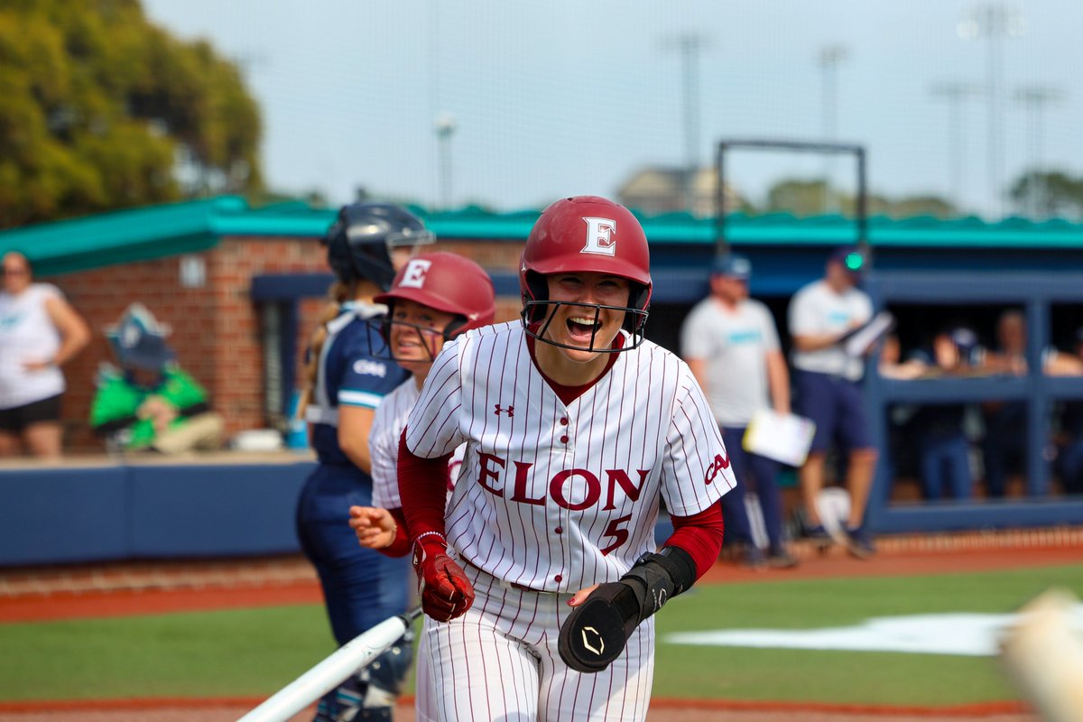ElonSoftball's tweet photo. M4 | The Phoenix strikes first!

@TBaulsir with the 2-RBI single to give the Phoenix a 2-0 lead!

2-0 | #EUSB 🥎 #Team49 https://t.co/cAAFiqa3B8